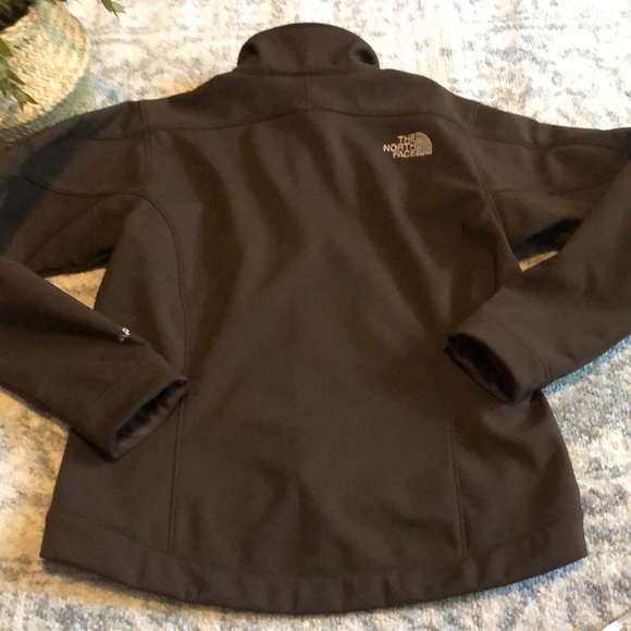 LIKE NEW NORTH FACE WOMEN'S APEX NIMBLE JACKET IN BROWN SIZE SMALL - Picture 12 of 12
